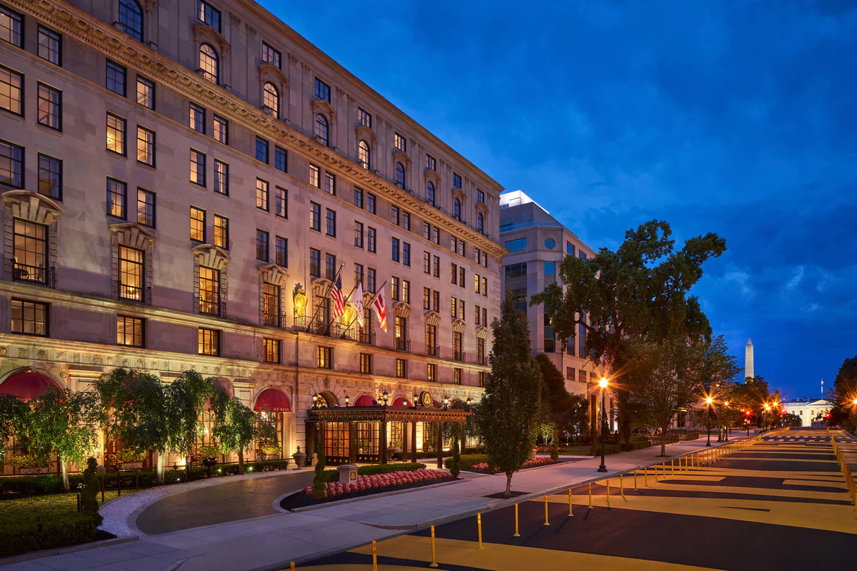 Ideally located in the prime touristic area of Washington D.C. Downtown, The St. Regis Washington D.C. promises a relaxing and wonderful visit. Both business travelers and tourists can enjoy the hotel's facilities and services. Service-minded staff will welcome and guide you at the The St. Regis Washington D.C.. Some of the well-appointed guestrooms feature television LCD/plasma screen, air conditioning, heating, wake-up service, desk. To enhance guests' stay, the hotel offers recreational facilities such as kids club. The St. Regis Washington D.C. is an excellent choice from which to explore Washington D.C. or to simply relax and rejuvenate.